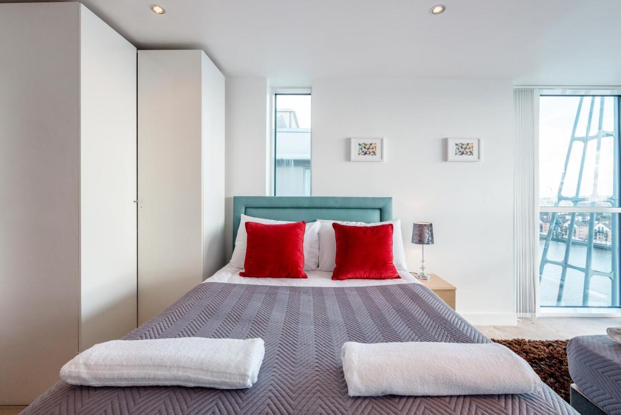 Premium Excel 3 & 2 Bedrooms Londres Exterior foto